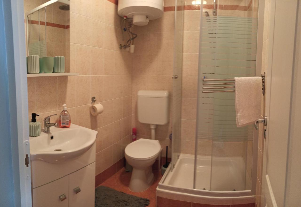 Angi Apartman- Nagyszeru Elhelyezkedes, Vendegkozpontu Szallashely-Szolgaltatas Apartment Harkány Exterior foto