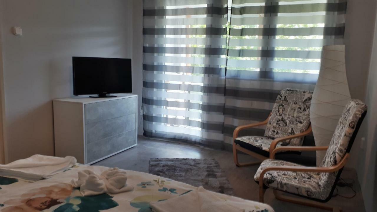 Angi Apartman- Nagyszeru Elhelyezkedes, Vendegkozpontu Szallashely-Szolgaltatas Apartment Harkány Exterior foto
